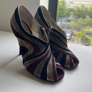 Dolce & Gabbana Heels - Sexy and Sophisticated